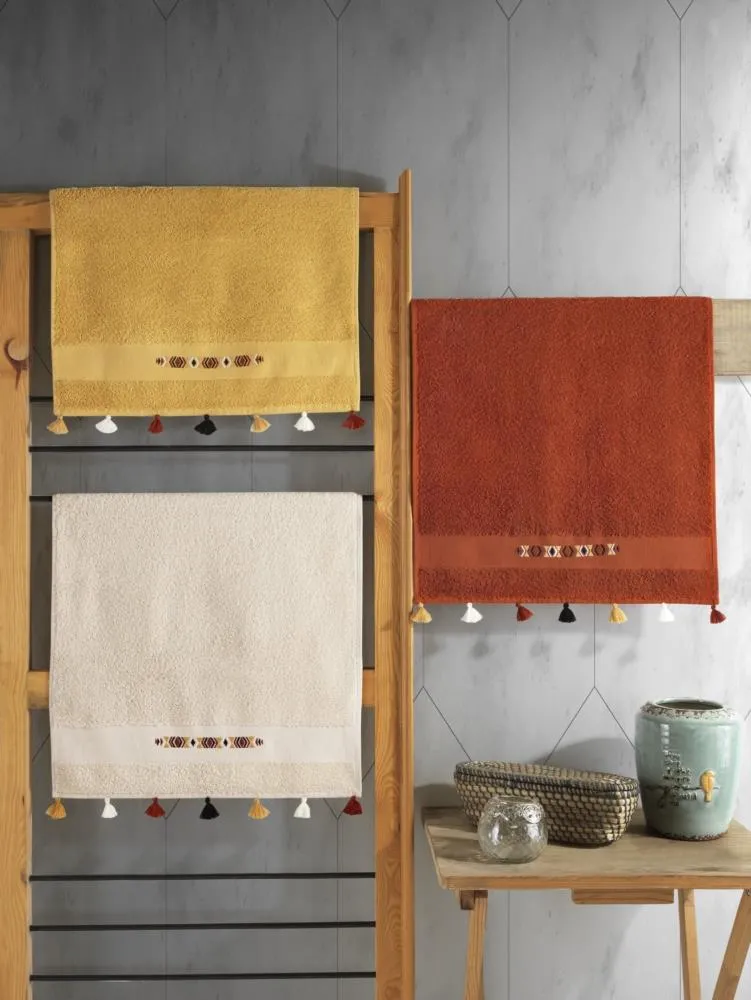 Cottonbox 3'lü Nakışlı Havlu Seti Fit V1